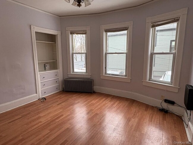 Foto del edificio - 40 Parker Ave