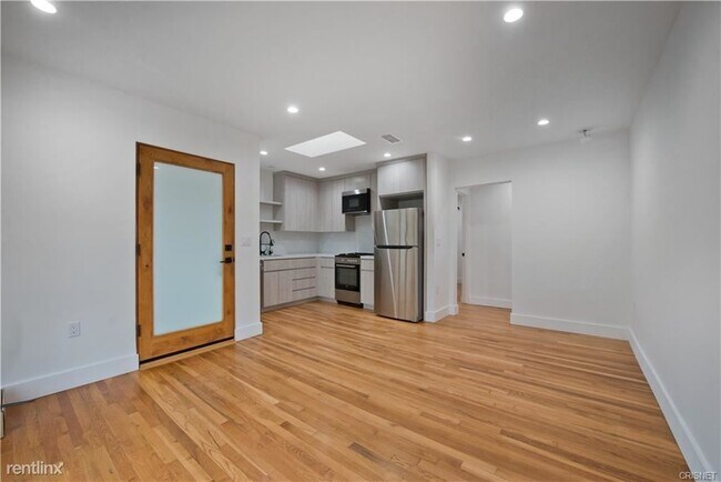 Building Photo - 3 br, 2 bath House - 17449 Bullock St