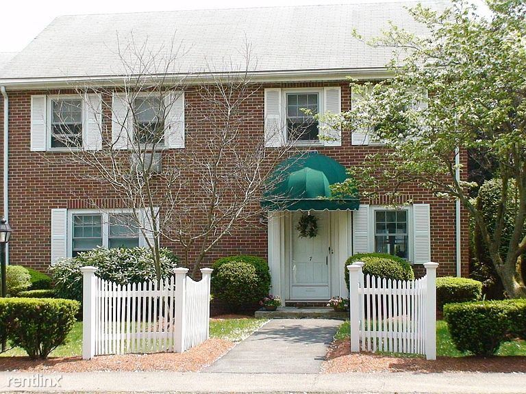 2 br, 1 bath House 120 Emerson Gardens Rd 1 House Rental in