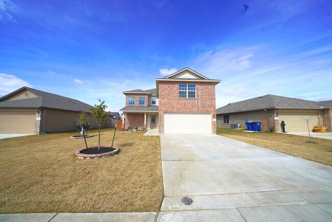 Foto del edificio - Like New Home in Red River Ranch (Cibolo) - Realtor Commission: $500