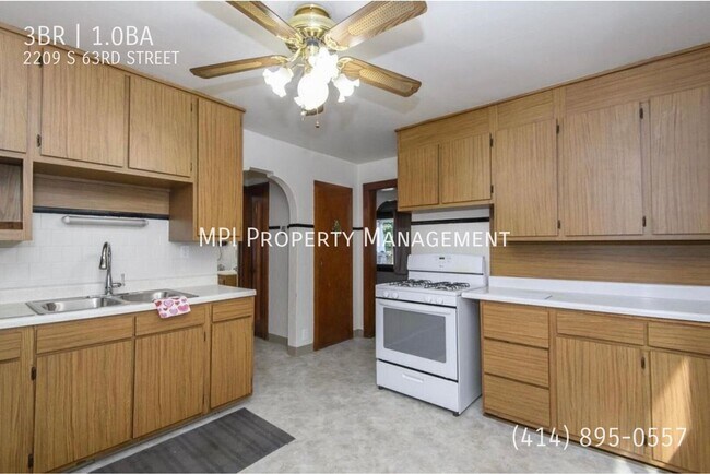 Foto del edificio - 2209 S 63rd St