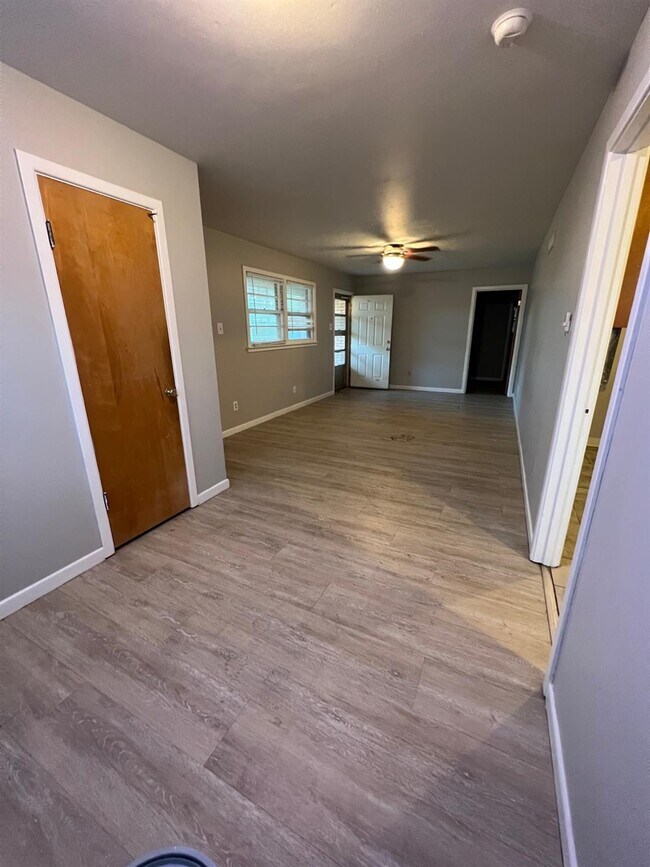 Foto del edificio - 4803 45th St