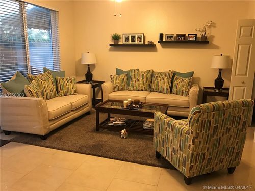 Foto del edificio - 7960 NW 18th Ct