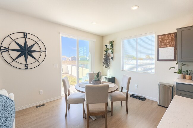 Foto del edificio - Immaculate 3 Bedroom Ranch Home Close to Peterson!