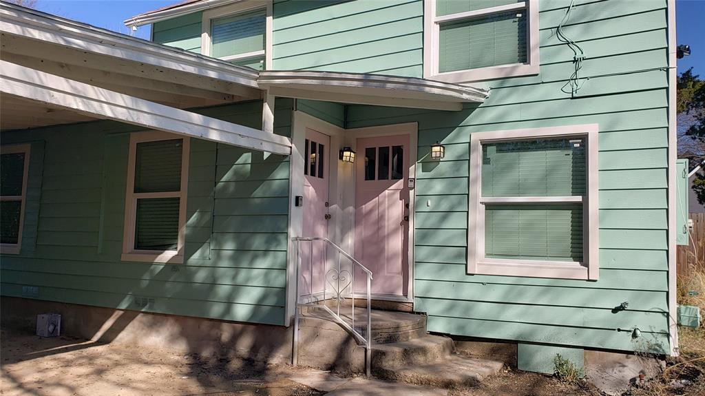 Primary Photo - 517 Highland Ave