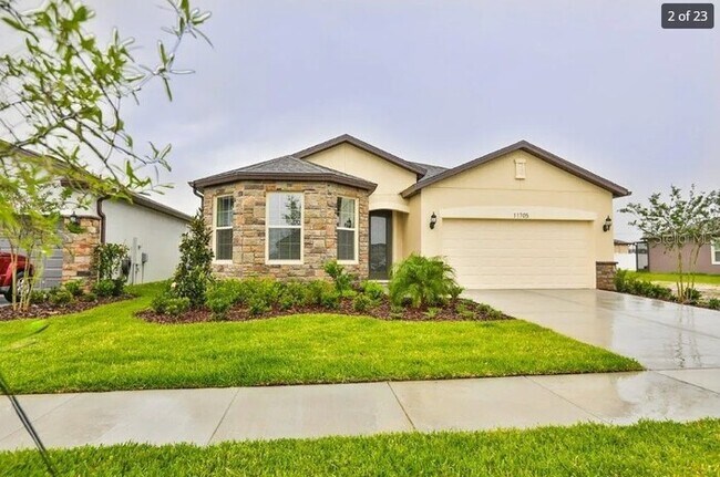 Foto del edificio - LIKE NEW Home For Rent in South Fork!