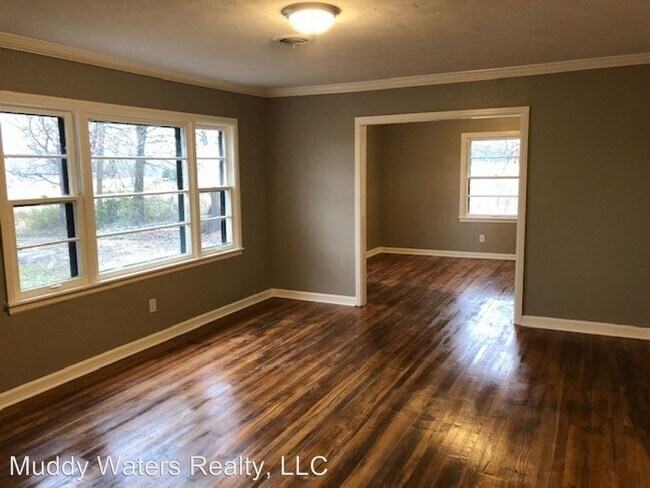 Building Photo - 3 br, 1 bath House - 1923 Briar Ridge