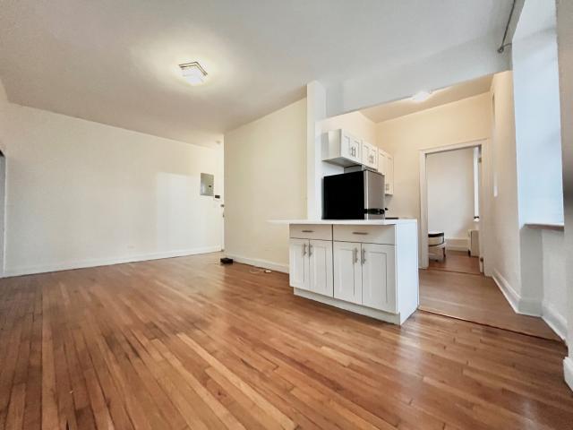 Foto principal - 2 bedroom in NEW YORK NY 10025