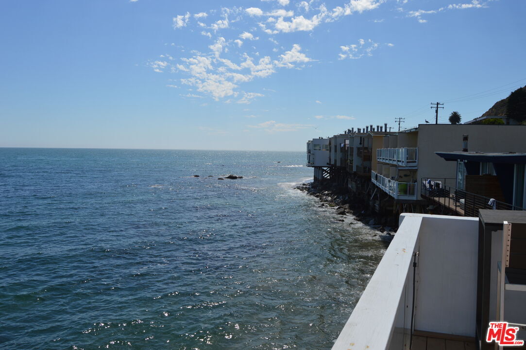 Foto principal - 20638 Pacific Coast Hwy