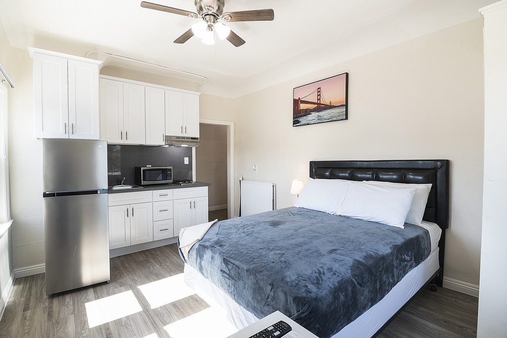 Alvarado Apartments - Alvarado  Apartments