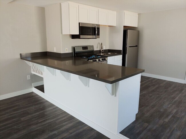 Foto del edificio - Hawthorne Duplex