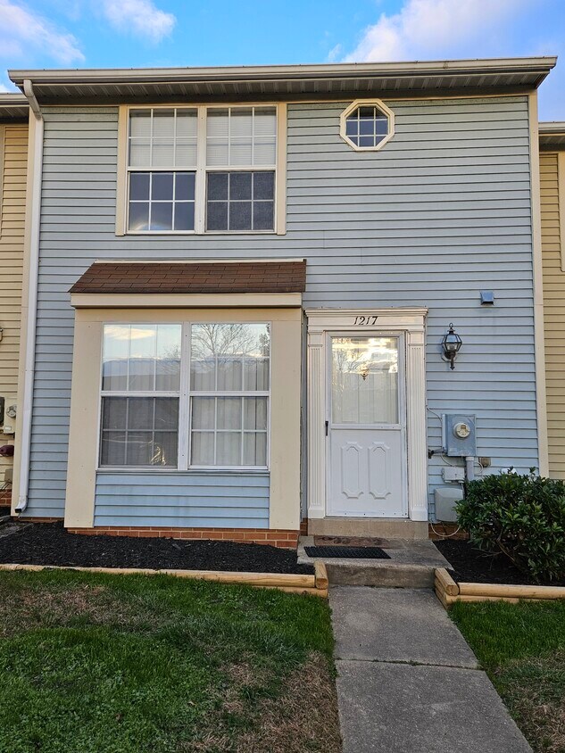 1217 Brice vista frontal - 1217 Brice Square