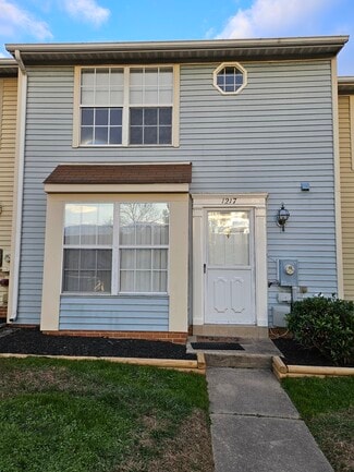 Building Photo - 1217 Brice Square