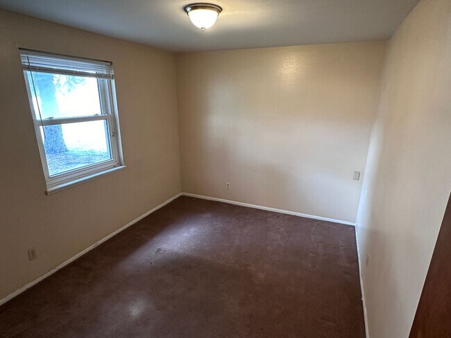 Foto del edificio - 820 Hot Springs Ave