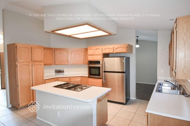 Foto del edificio - 3640 N Glen Ridge Way