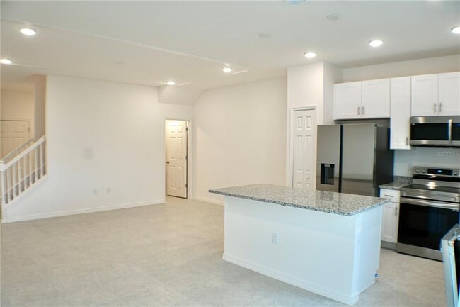 Building Photo - 4378 Sailplane Ct