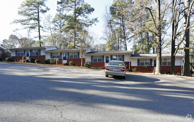 Building Photo - Carolina Terrace Apartments