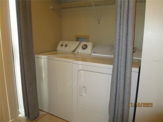 Building Photo - 50 Silver Falls Cir