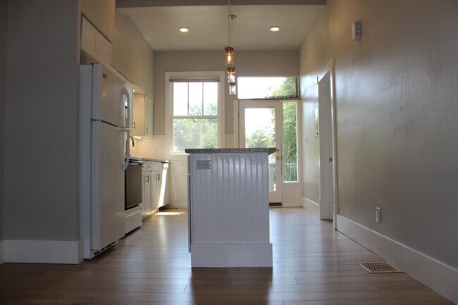 Foto del edificio - 514 Atwood St.