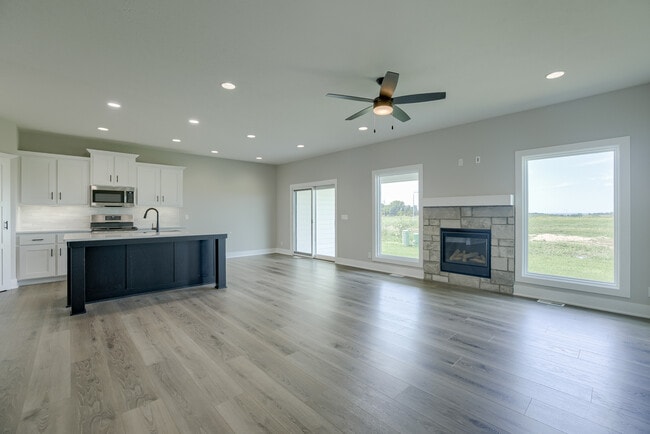 Foto del edificio - 20939 Ellison Ave