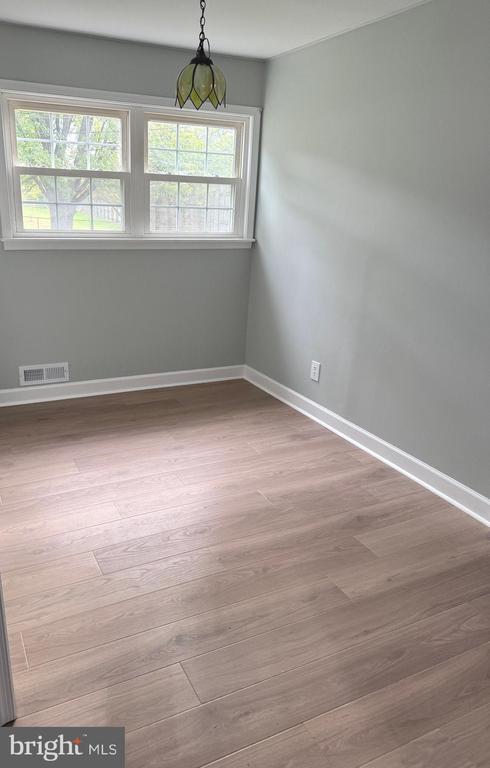 Foto del edificio - 810 S Harmony Rd