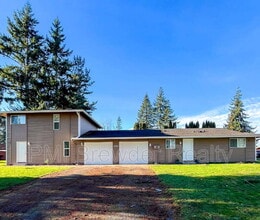 Building Photo - 9727 5th St NE