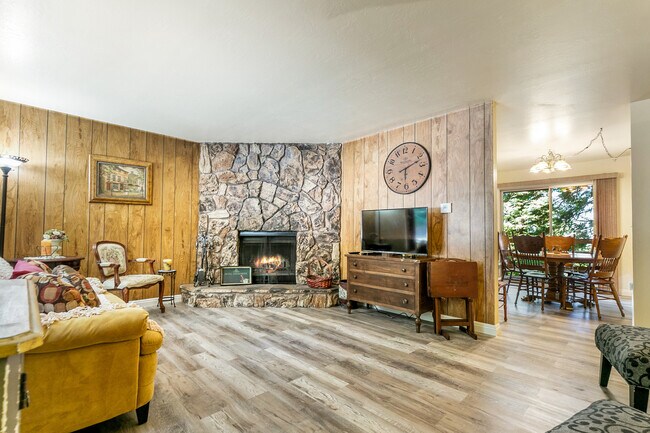 Foto del edificio - 28434 Altamont Ct