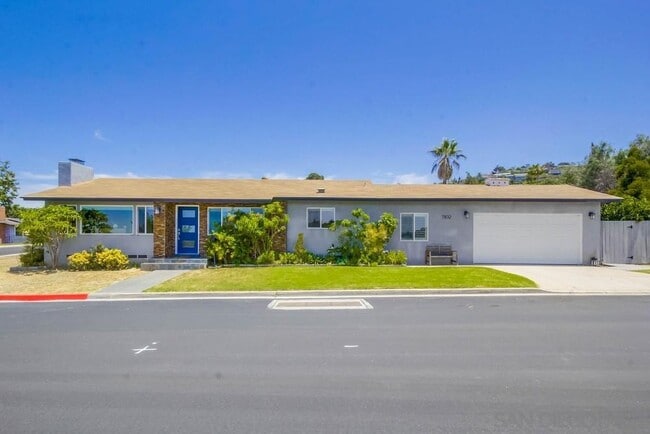 Building Photo - 7832 Cinnabar Dr