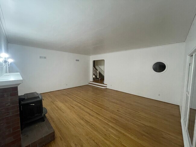 Foto del edificio - 406 Brewington Ave