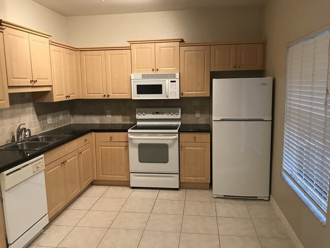 Foto del edificio - 7606 Plantation Cir