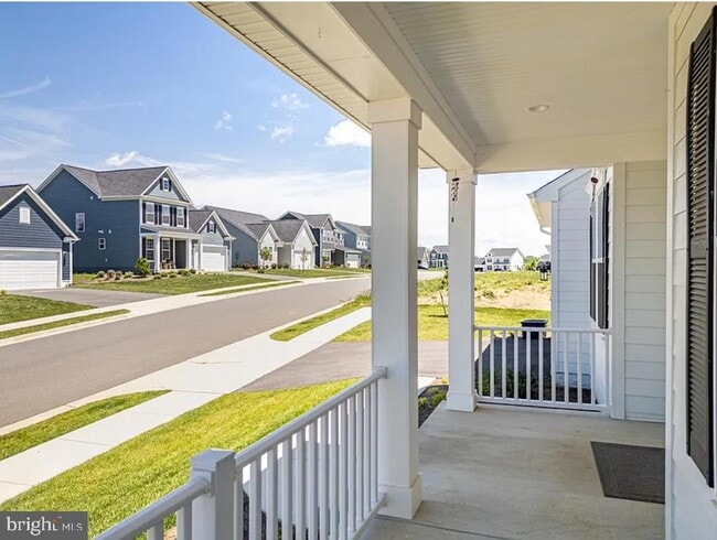 Building Photo - 5019 Forsythia Pl