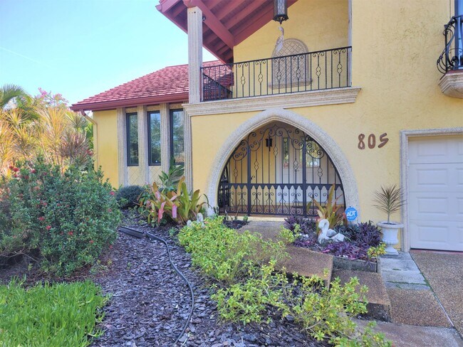 Foto del edificio - Annual - Venice Island Pool home with Span...