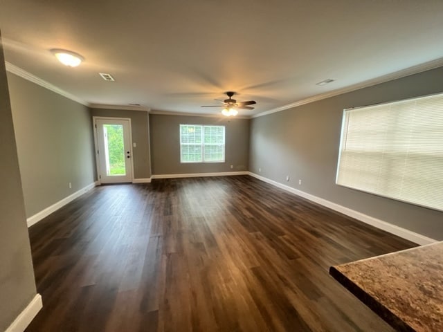 Foto del edificio - 924 Warrior Hill Dr