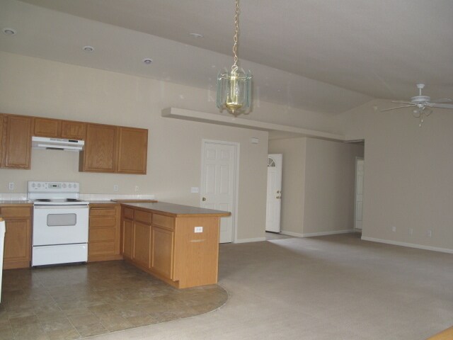 Foto del edificio - On the Fernley Golf Course-Divot