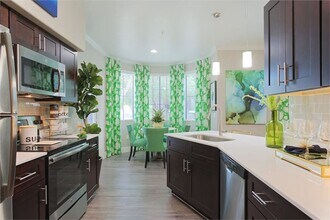 Interior Photo - Enclave at Arrowhead