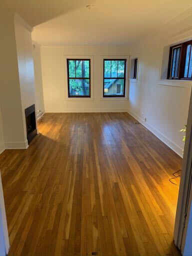 Living Room without furniture - 1431 W Edgewater Ave