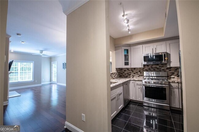 Foto del edificio - 3275 Lenox Rd NE