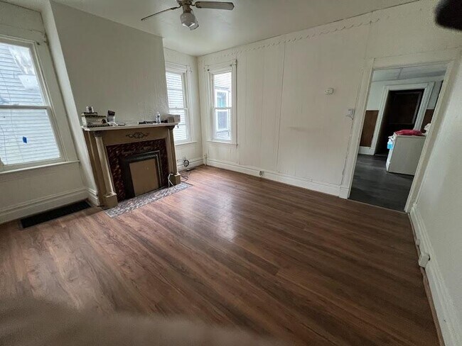 Foto del edificio - 504 Woodward Ave