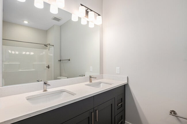 Building Photo - The Summit at Harvey Townhomes