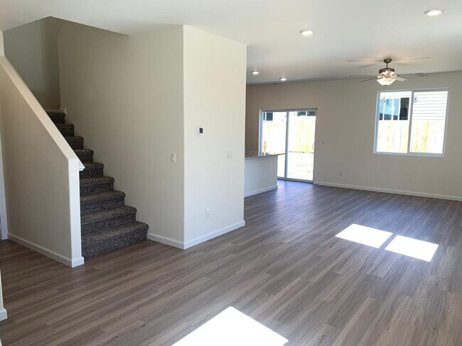 Foto del edificio - 3575 SE Richey Rd