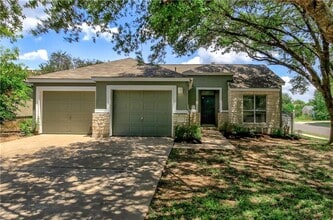 Building Photo - 3300 Reta Cove