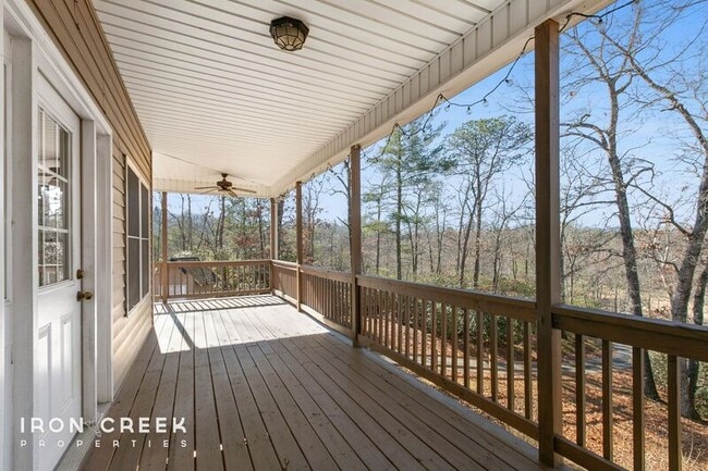 Building Photo - 5 Rocky Frk Rd