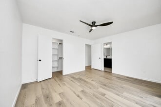 Building Photo - 3305 Avenue R
