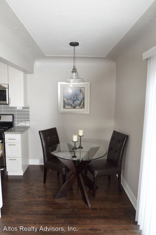 Foto del edificio - 2725 Monroe St