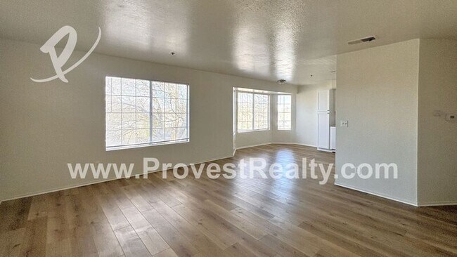 Foto del edificio - 16687 Zenda St