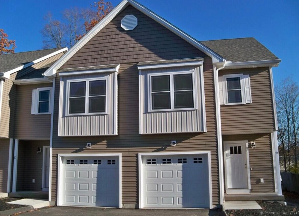 404 Main St Unit 14, Wallingford, CT 06492 Condo for Rent in