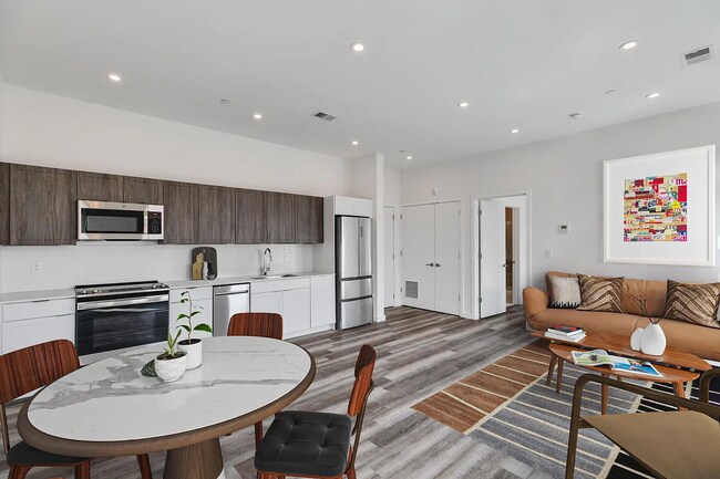 Foto del edificio - 860 N 3rd St