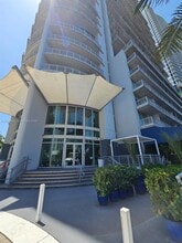 Building Photo - 690 SW 1st Ct