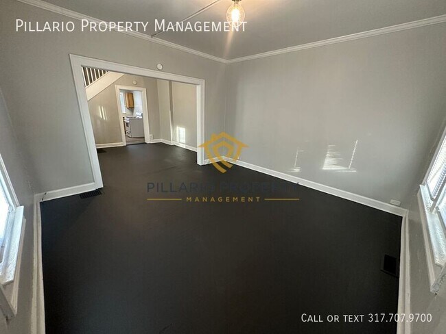 Building Photo - 28 N LaSalle-