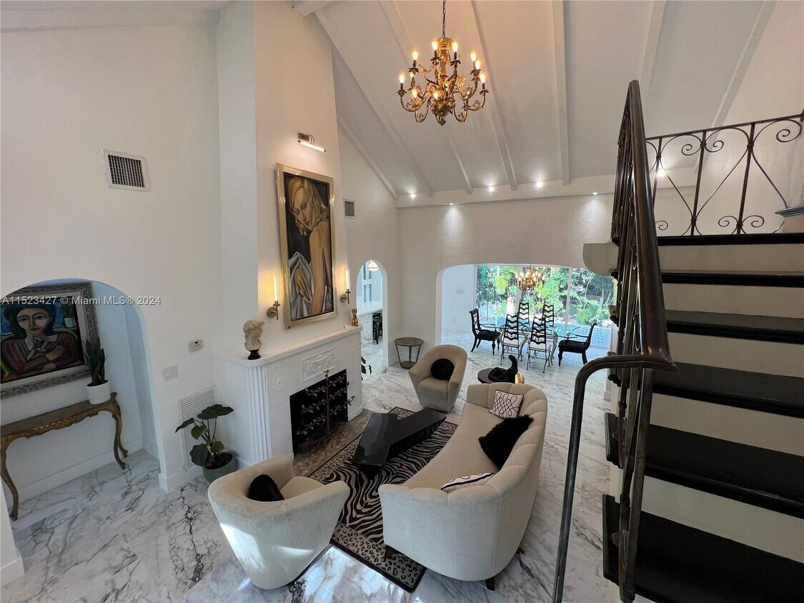 Foto principal - 435 NE 77th Street Rd